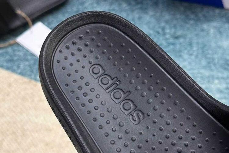 Dép Adidas Adilette Flow Black Màu Đen