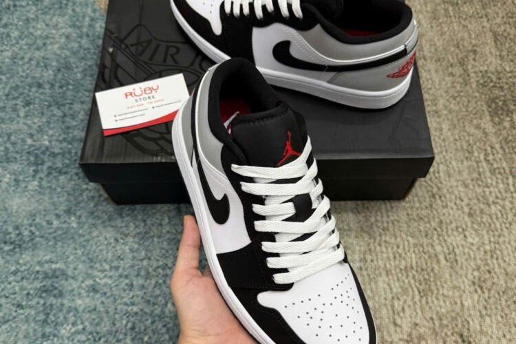 Giày Air Jordan 1 Low Black Matte Silver đen trắng bạc
