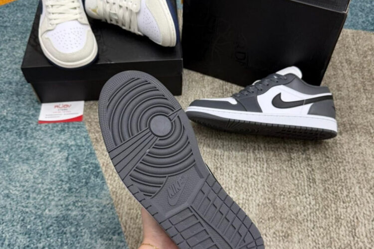 Giày Air Jordan 1 Low Iron Grey Xám Trắng