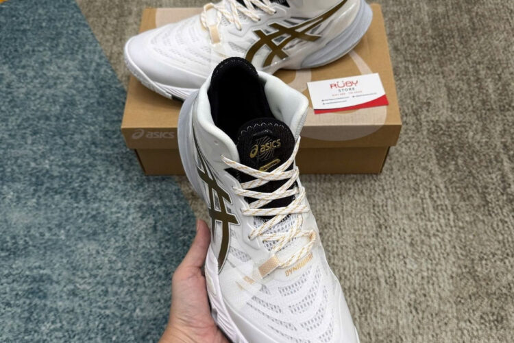 Giày Asics Metarise White Gold Trắng sọc Vàng