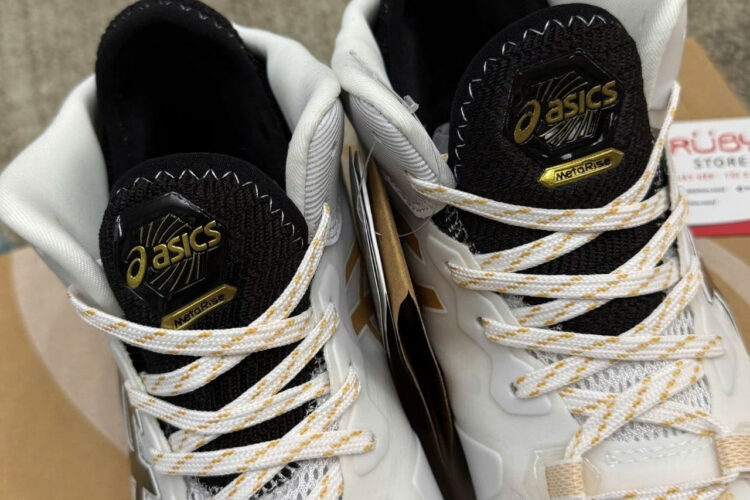 Giày Asics Metarise White Gold Trắng sọc Vàng