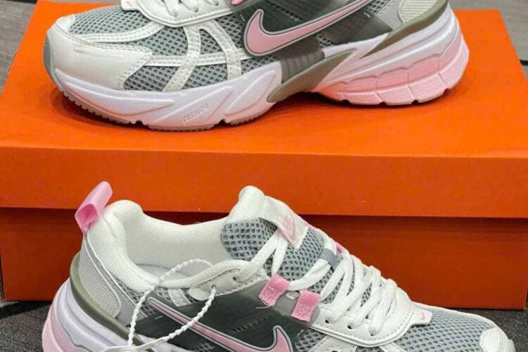 Giày Nike V2K Run Light Pumice Pink Foam Kem Xám Hồng