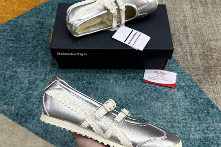 Giày Onitsuka Tiger Mexico 66 TGRS Crystal Silver Cream Bạc Kem