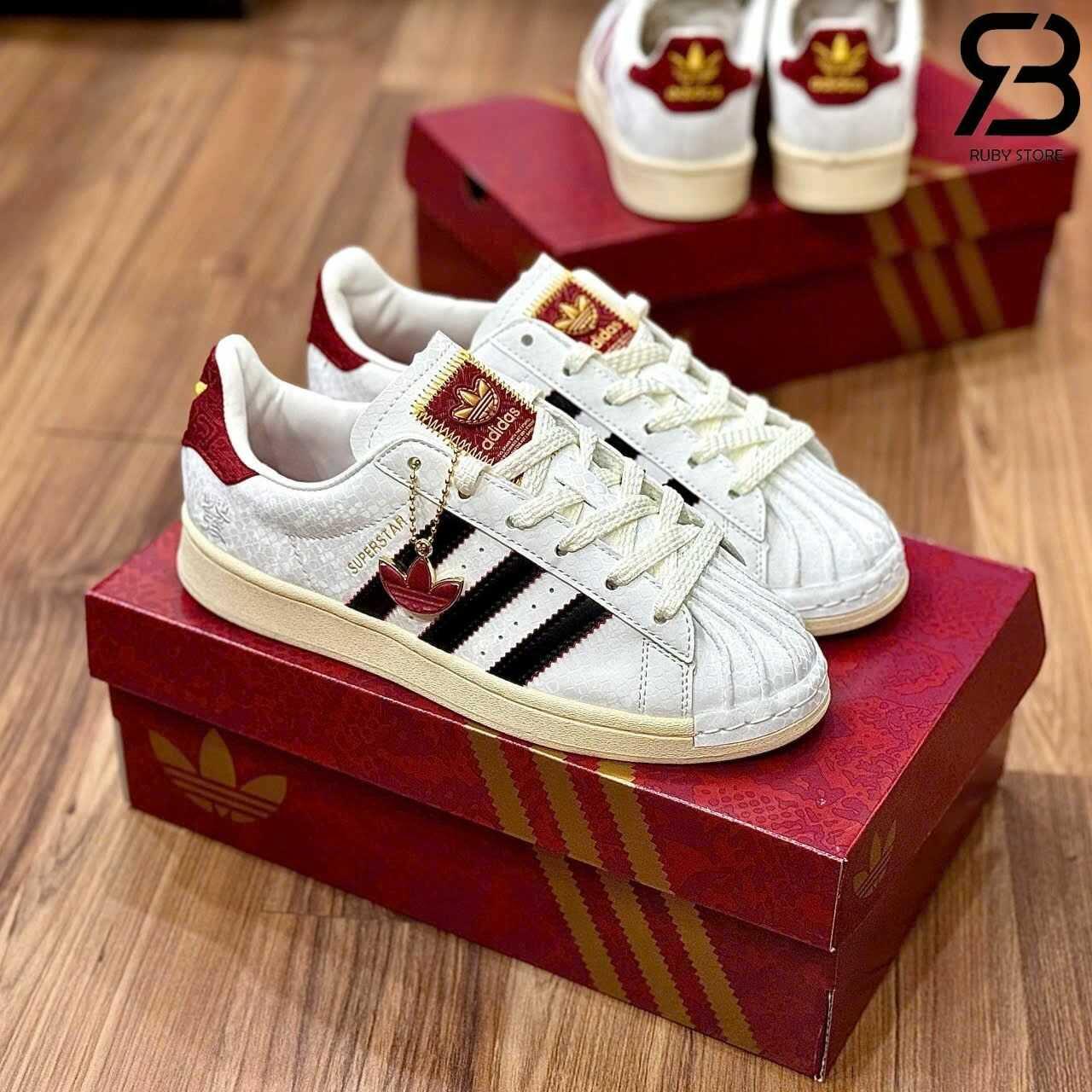 adidas gazelle silver green womens Giy Adidas Superstar 82 #Wonder White  Kallos