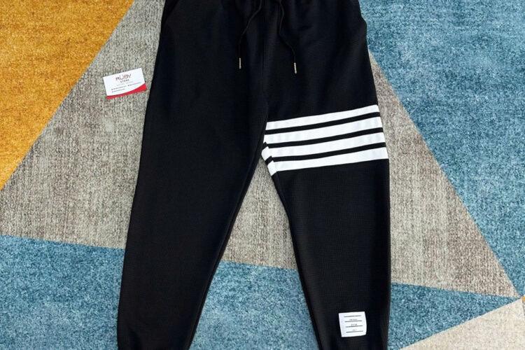 Quần Jogger Thom Browne Loopback Knit With 4-Bar Stripe Detail