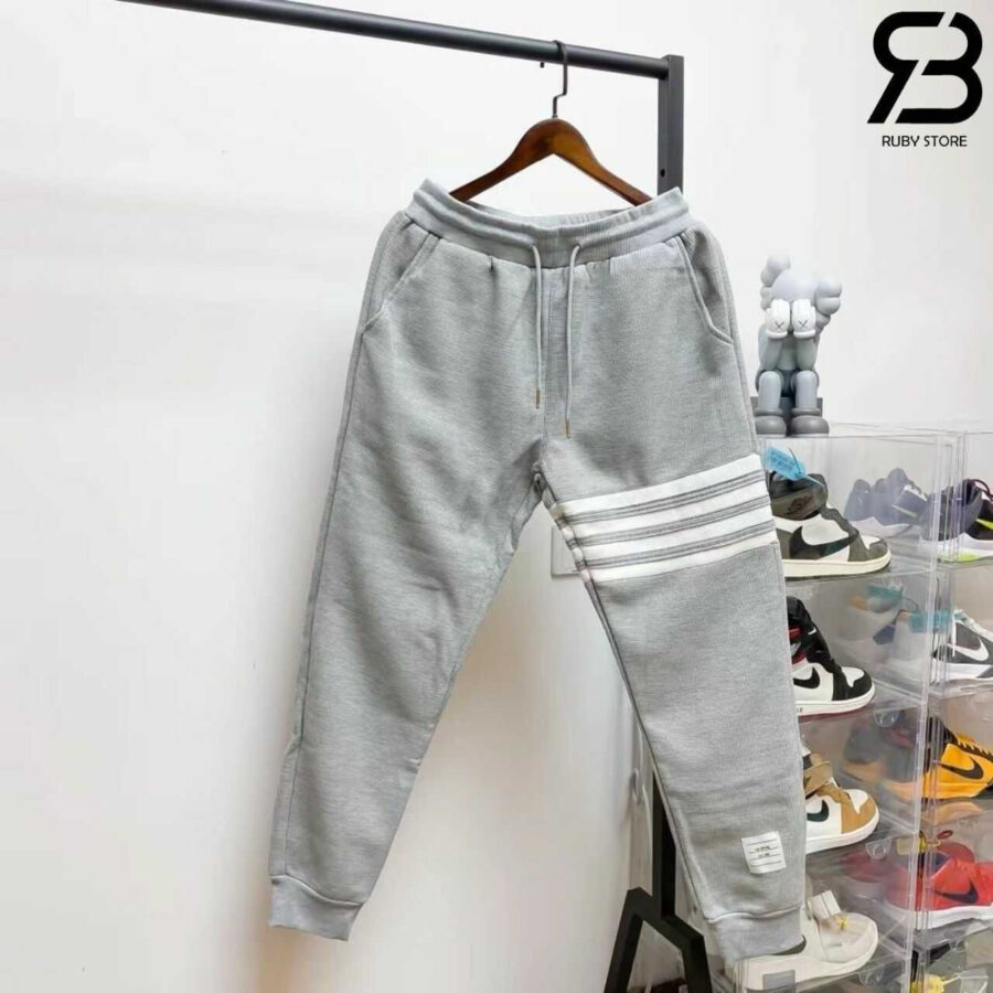 Quần Jogger Thom Browne Loopback Knit With 4-Bar Stripe Detail xám