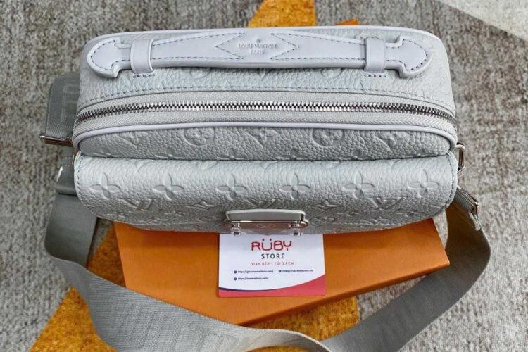Túi LV S Lock Messenger M23152 Mineral Grey Taurillon Màu Xám