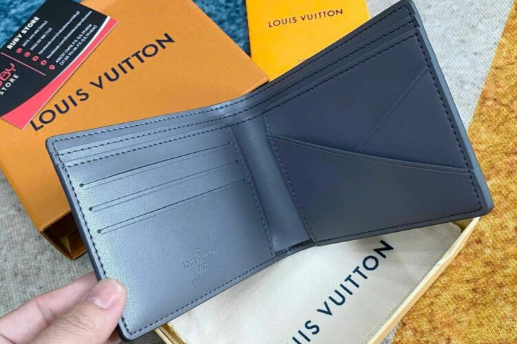 VÍ LV MULTIPLE WALLET M81383 GRAY MONOGRAM SHADOW XÁM