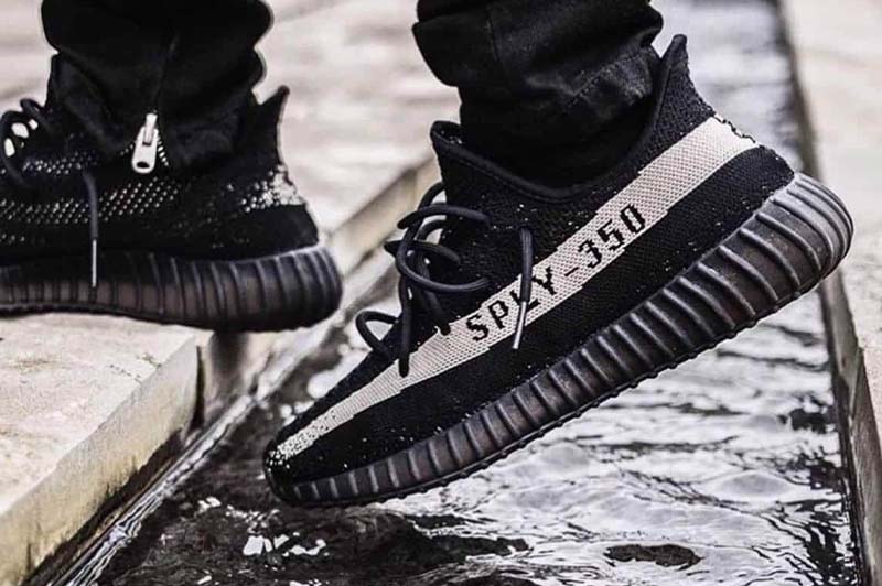 giày yeezy 350