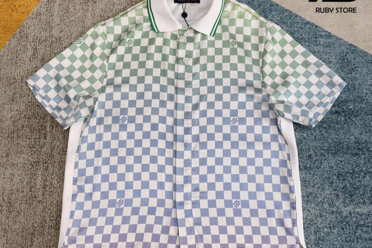 Áo Thun LV Damier Gradient Printed Silk Polo 1AGTPT Best Quality