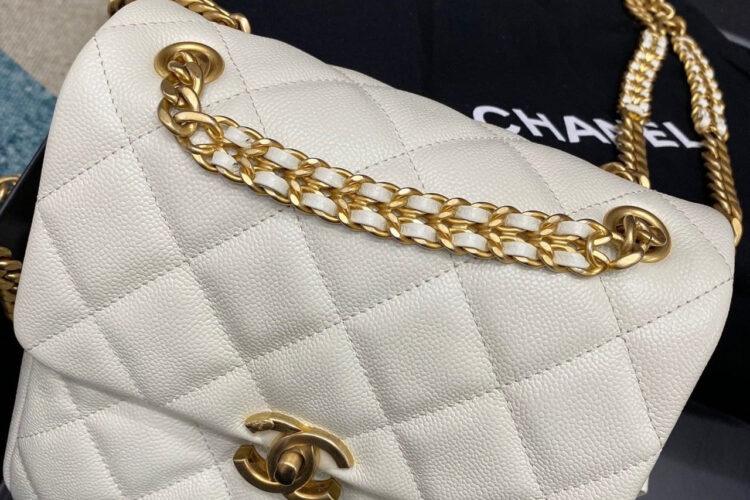 Ba Lô CN 22 Melody Backpack White Caviar GHW 20CM