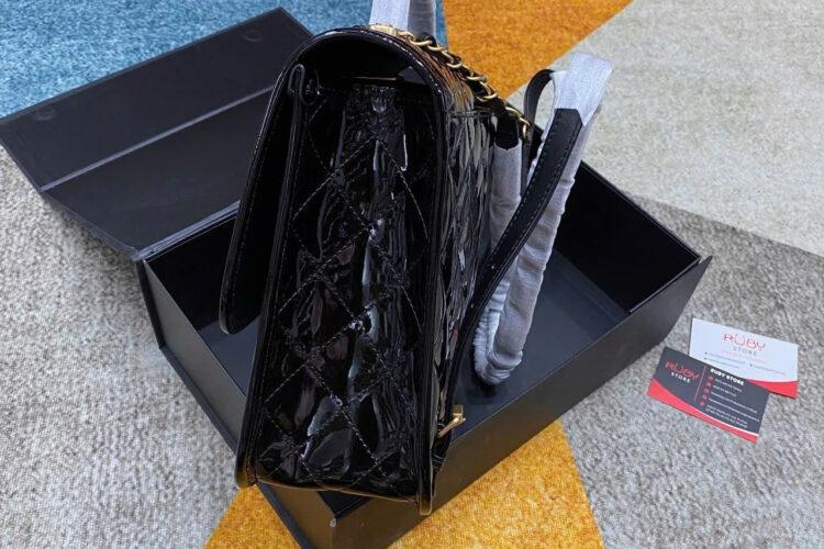 Ba Lô CN 22FW Large Backpack Màu đen Bóng Da Bê GHW 31.5CM