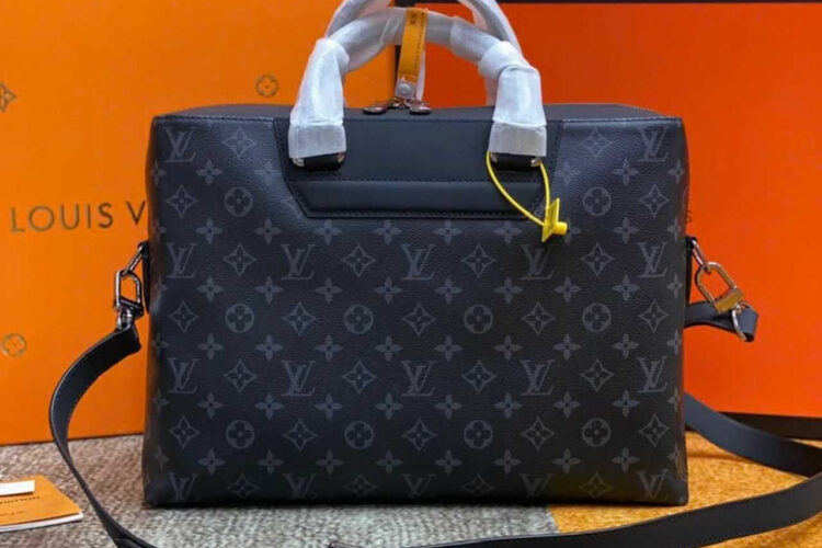 C·p Xách Tay LV Odyssey Briefcase Monogram Eclipse M44222