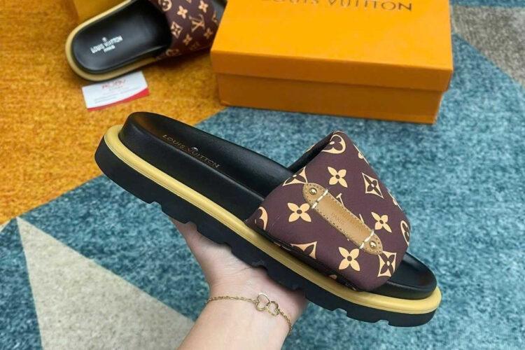 Dép LV Pool Pillow Flat Comfort Mule Brown Monogram Nâu