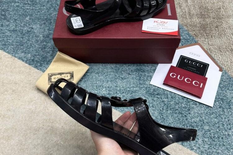 Dép Rọ Gucci Rubber Buckle Strap Sandal đen Full