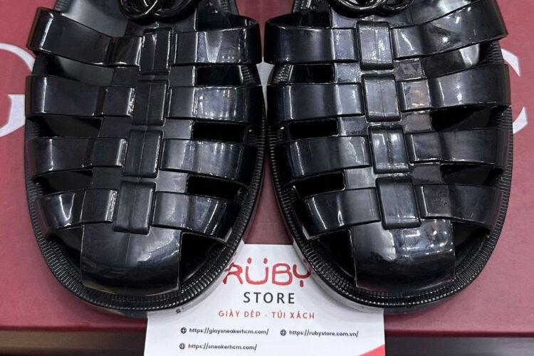 Dép Rọ Gucci Rubber Buckle Strap Sandal đen Full