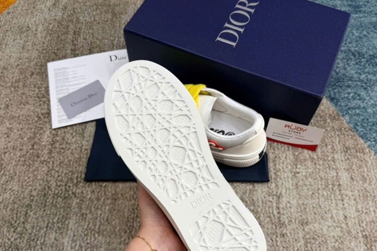 Giày Dior And Kaws B33 White Gray Calfskin Trắng Xám