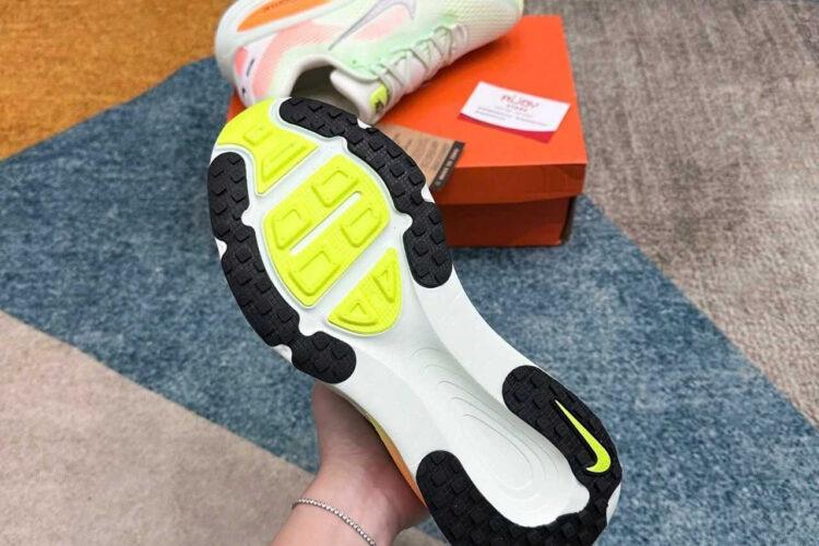 Giày Nike Vomero 18 Running Shoes Xanh đỏ bạc