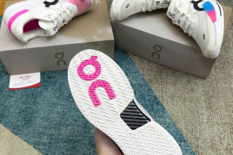 Giày On Running Roger Pro 2 WMNS White Pink Trắng Hồng