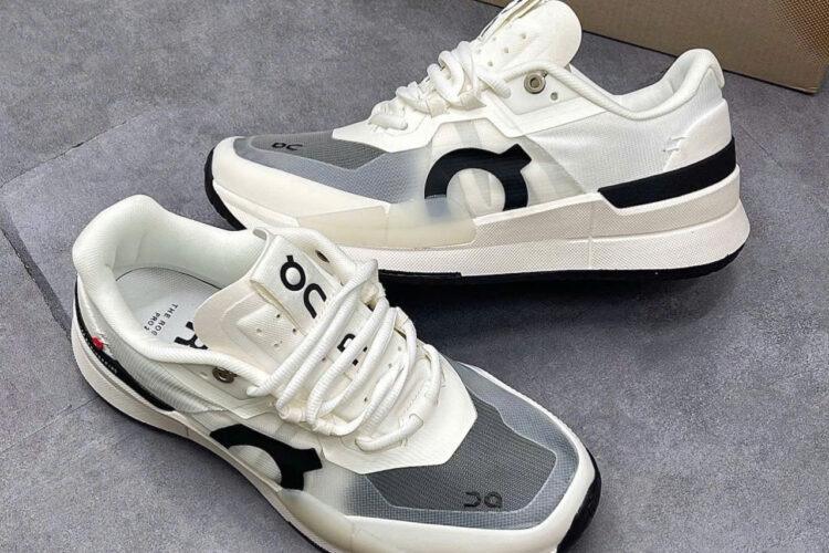 Giày On Running Roger Pro 2 White Black Trắng đen