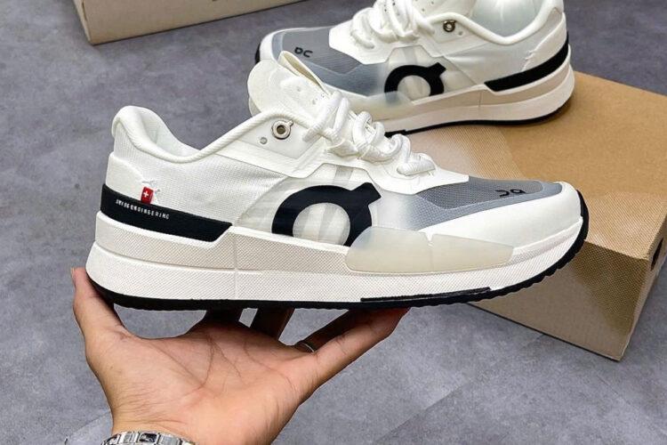 Giày On Running Roger Pro 2 White Black Trắng đen