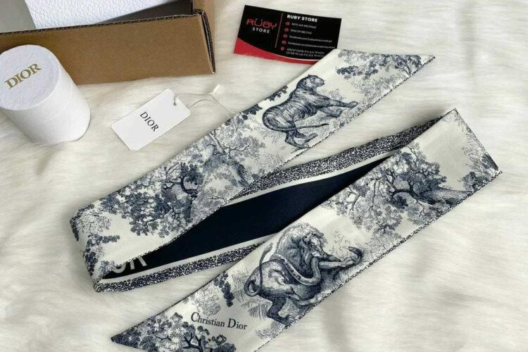 Khăn Dior Toile de Jouy Sauvage Mitzah Scarf Ivory and Navy Blue Silk Twill