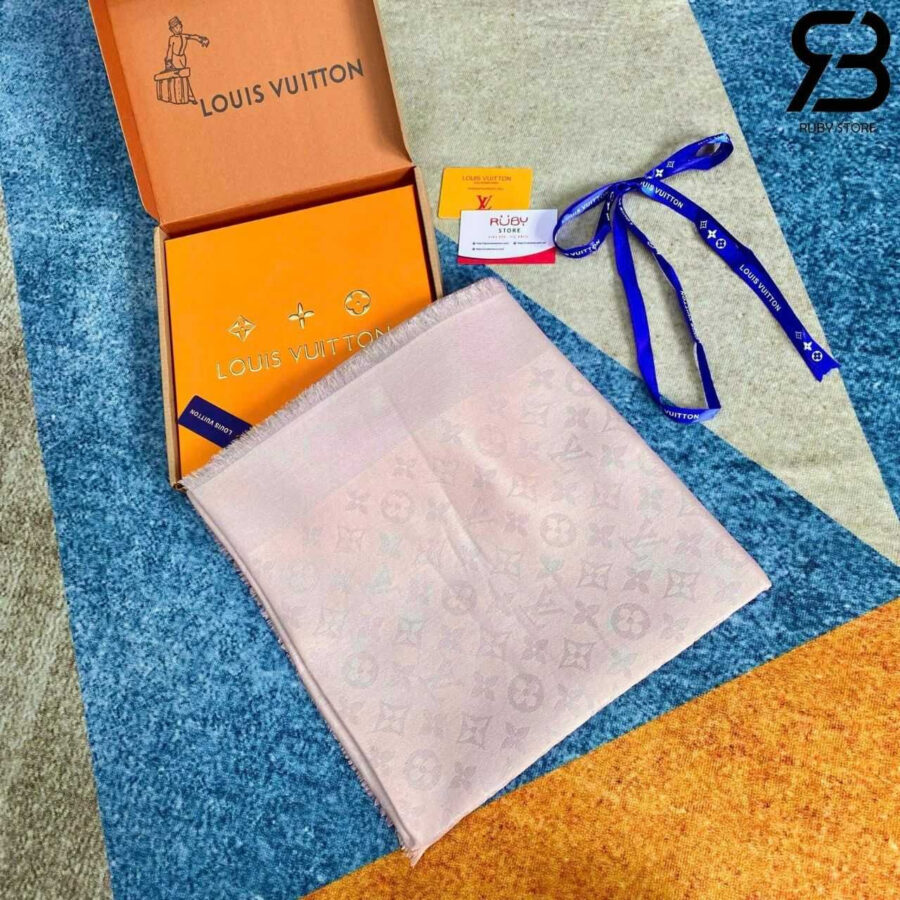 Khăn lụa LV Silk and Wool Shawl Pearl Pink Monogram hồng