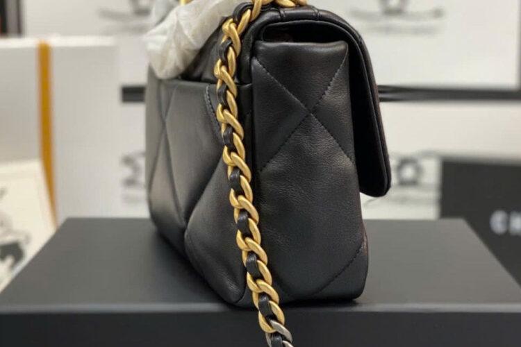 Túi CN 19 Flap Bag Black Lambskin GHW 26CM Màu đen Best Pháp
