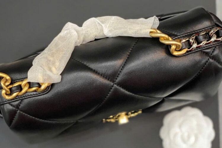 Túi CN 19 Flap Bag Black Lambskin GHW 26CM Màu đen Best Pháp
