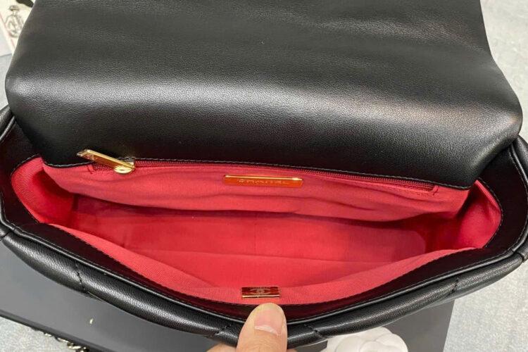 Túi CN 19 Flap Bag Black Lambskin GHW 26CM Màu đen Best Pháp