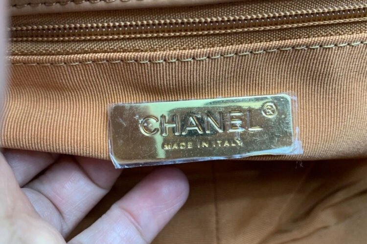 Túi CN 19 Flap Bag Caramel Lambskin Màu Nâu Da Cừu 26CM