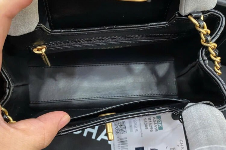 Túi CN 2023 Mini Shopping Kelly Black Calfskin 19CM Màu đen