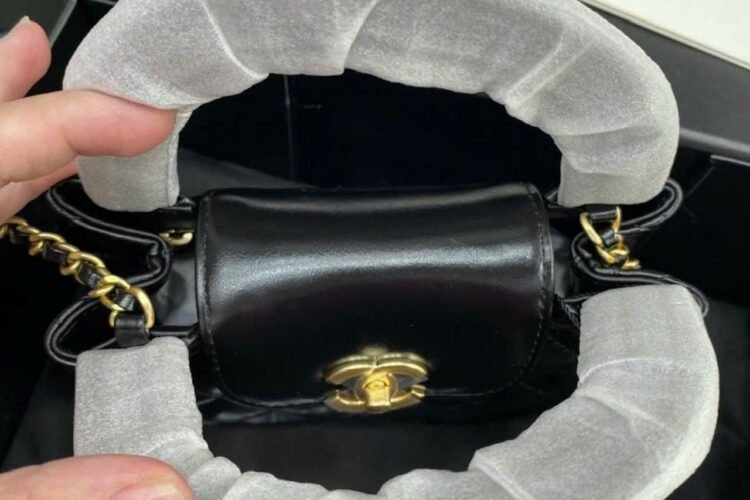 Túi CN 2023 Mini Shopping Kelly Black Calfskin 19CM Màu đen