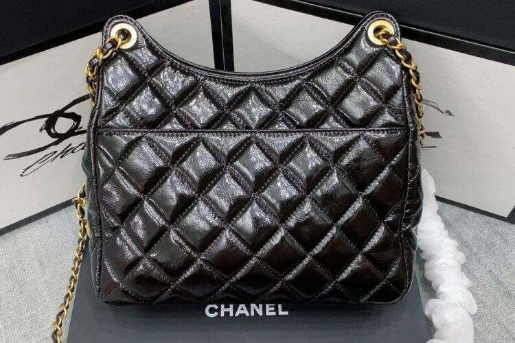 Túi CN 23C Medium Hobo Handbag Black Calfskin 22.5CM đen