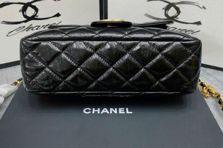 Túi CN 23C Medium Hobo Handbag Black Calfskin 22.5CM đen