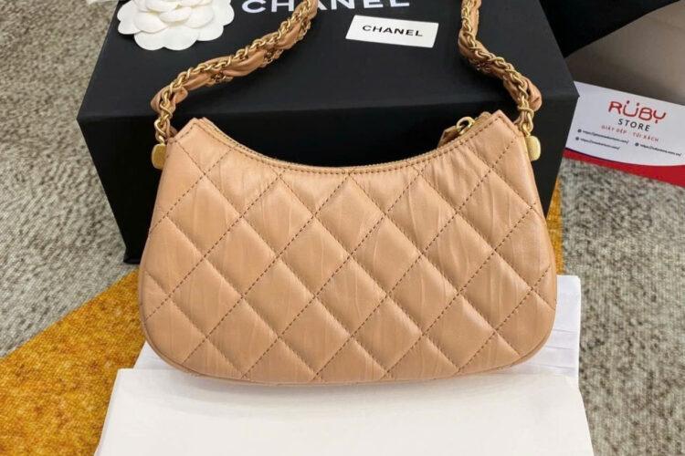 Túi CN 23K 19 Logo Mini Hobo Beige Calfskin 20CM Màu Be
