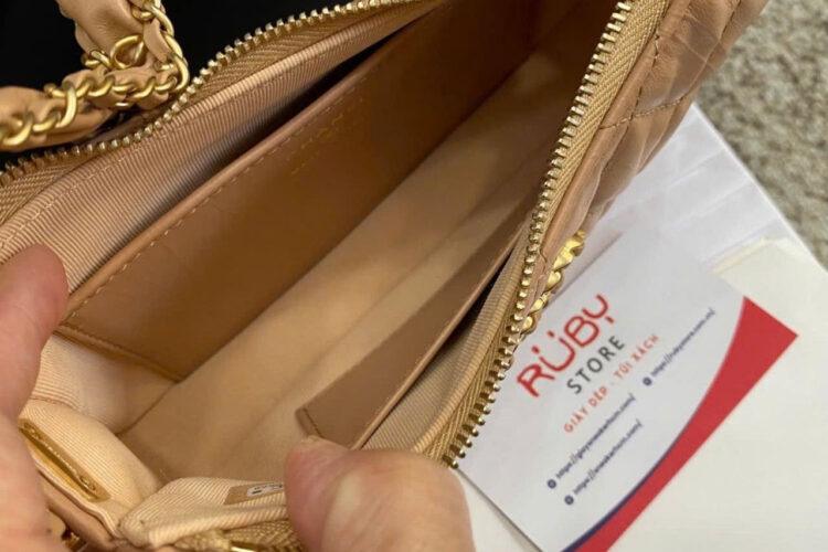 Túi CN 23K 19 Logo Mini Hobo Beige Calfskin 20CM Màu Be
