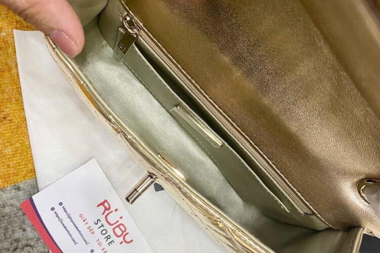 Túi CN 24C Mini Flap Bag With Star Coin Purse Gold 19CM Vàng