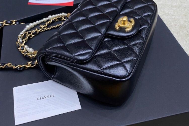 Túi CN 24P Mini Flap Bag Black Lambskin GHW 17CM Màu đen