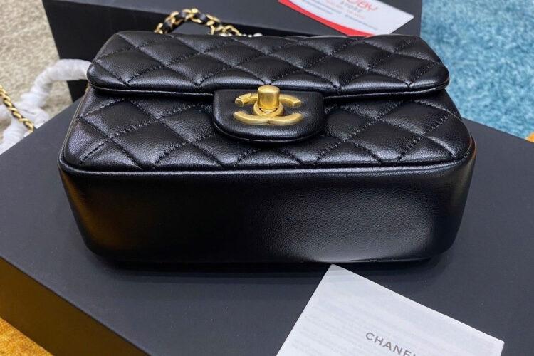 Túi CN 24P Mini Flap Bag Black Lambskin GHW 17CM Màu đen
