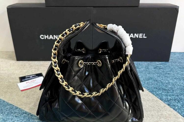 Túi CN 25 Small Handbag Black Calfskin Size 30 Màu đen
