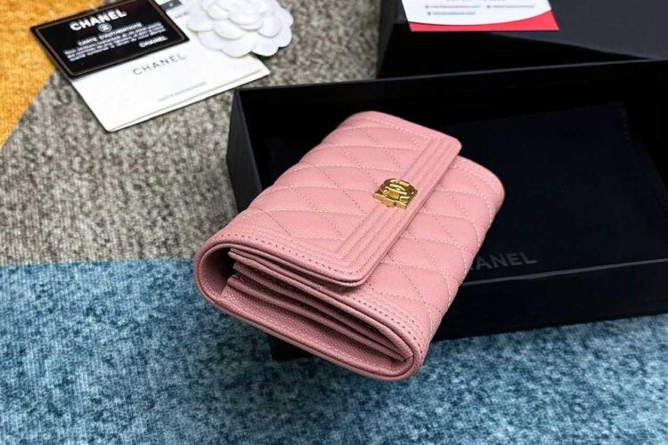 Túi CN Boy Long Flap Wallet Pink Caviar GHW Màu Hồng