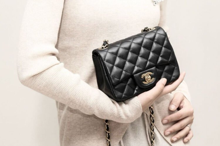 Tui CN Classic Mini Square Black Caviar GHW 16.5CM đen siêu cấp