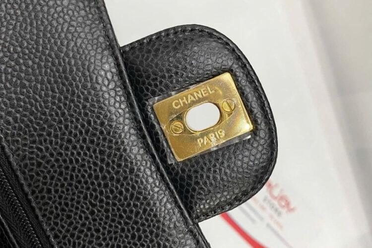 Túi CN Classic Small Black Caviar GHW 23CM đen Khóa Vàng