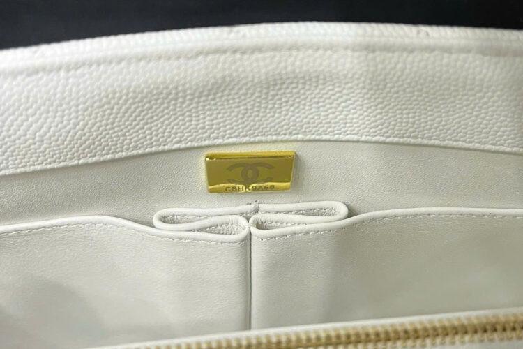 Túi CN Coco Medium Handle Flap Bag White Caviar 29CM Trắng