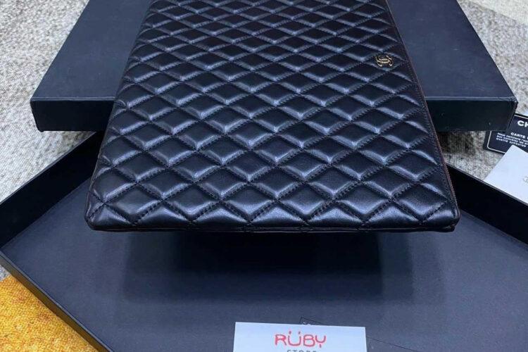 Túi CN Large Clutch Black Lambskin A69251 Màu Đen