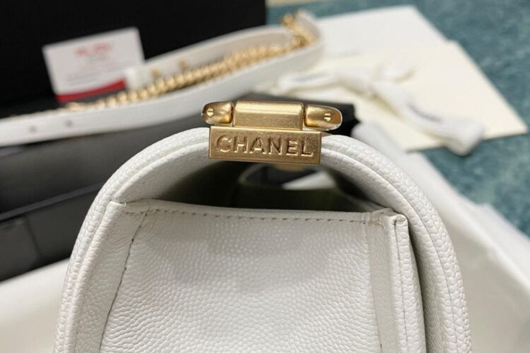 Túi CN Le Boy Medium White Caviar GHW 25CM Màu Trắng