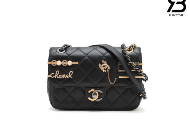 Túi CN Pearls Charms Small Flap Bag Black Lambskin Màu đen 22CM