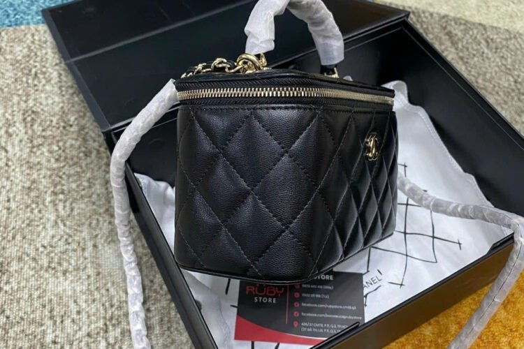 Túi CN Vanity Top Handle Black Lambskin 17CM Màu đen