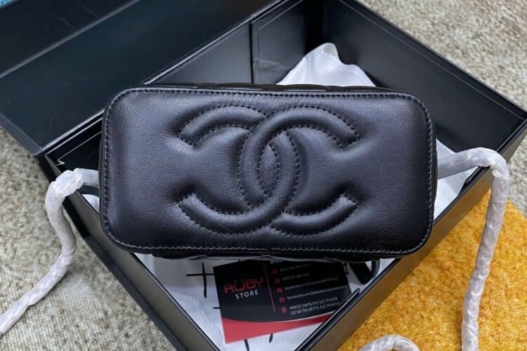 Túi CN Vanity Top Handle Black Lambskin 17CM Màu đen